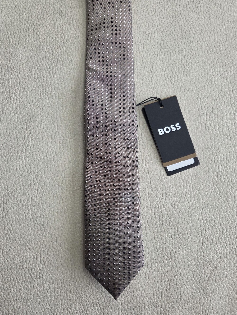 NWT - Hugo Boss Men's Silk Blended Jacquard Tie - Made In Italy